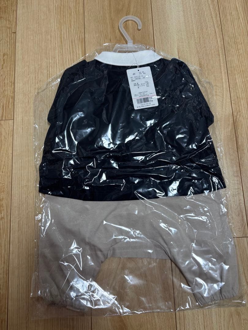 新品未使用　familiar ファミリア　ロンパース