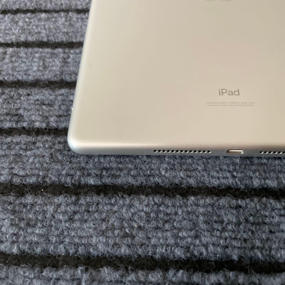 101 iPad 7世代 32GB SIMフリー シルバー