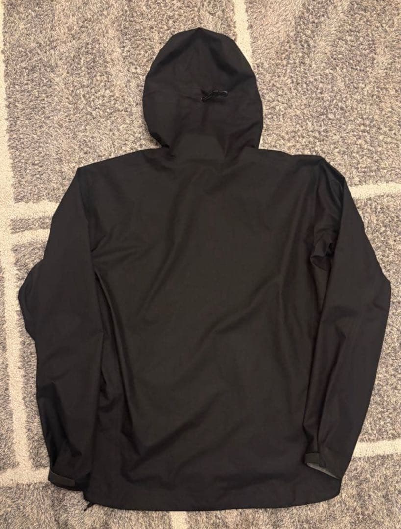 わ*べ様 ARC'TERYX フード付きジャケット Mサイズ ブラック