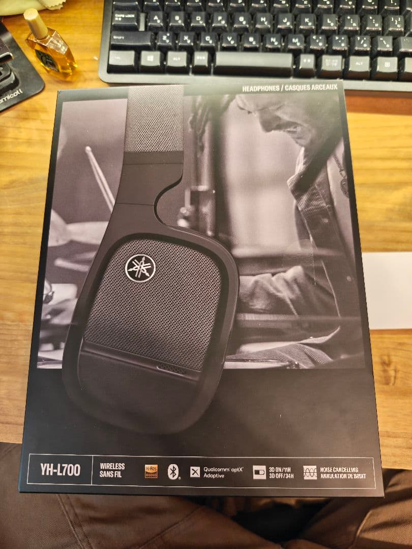 YAMAHA ワイヤレスヘッドホン YH-L700A