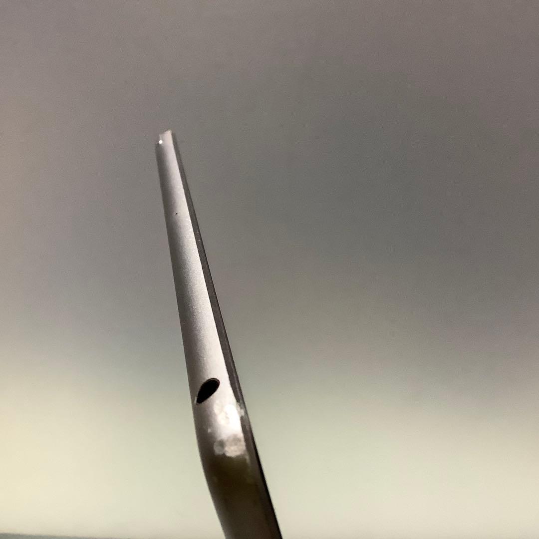 iPad 第6世代32G wifi Gray バッテリー新品100%美品