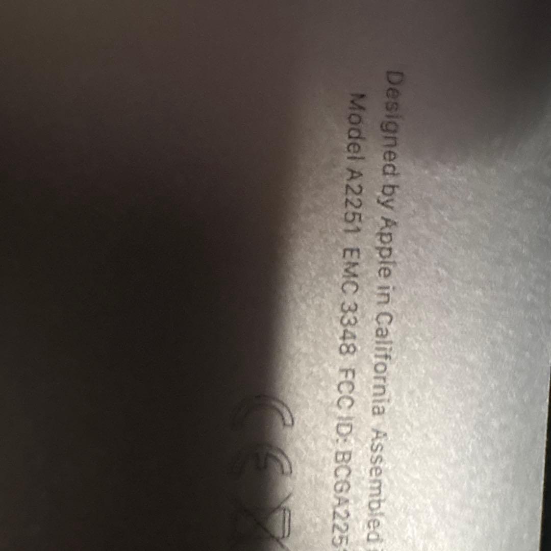 MacBook Pro 13インチ 2020年i5 16GB