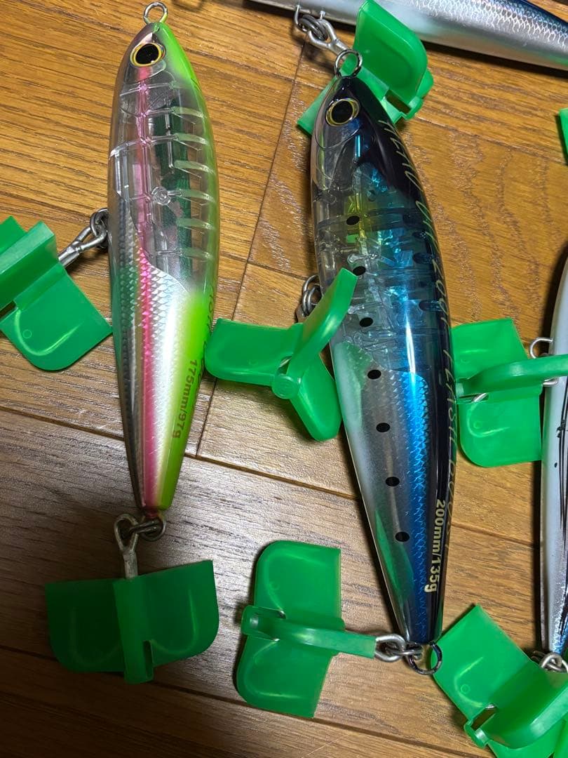 キャスティングゲーム　OCEA BUBBLE DIP 他ルアー 8個セット