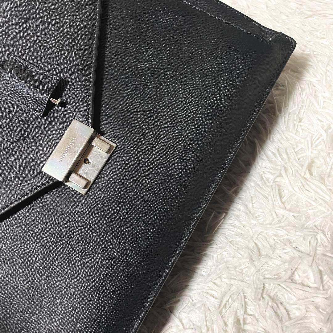 【良品】Burberry バーバリー　ブリーフケース　ビジネス　レザー　ブラック