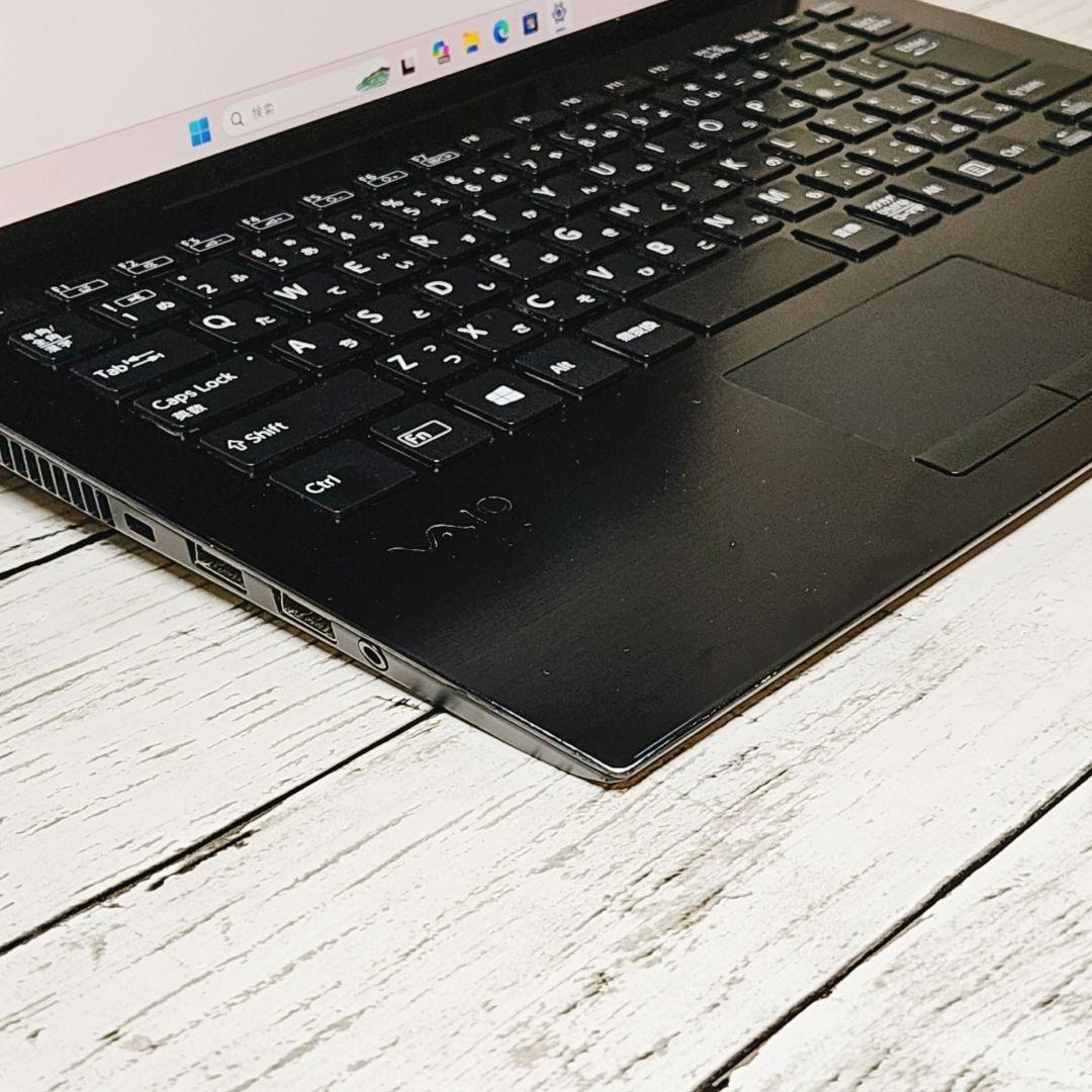 早い者勝ち！美品 VAIO 第10世代Corei5 薄型 ノートパソコン SSD