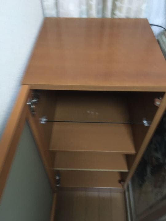 キュリオケース ディスプレイ インテリア　飾り棚　照明