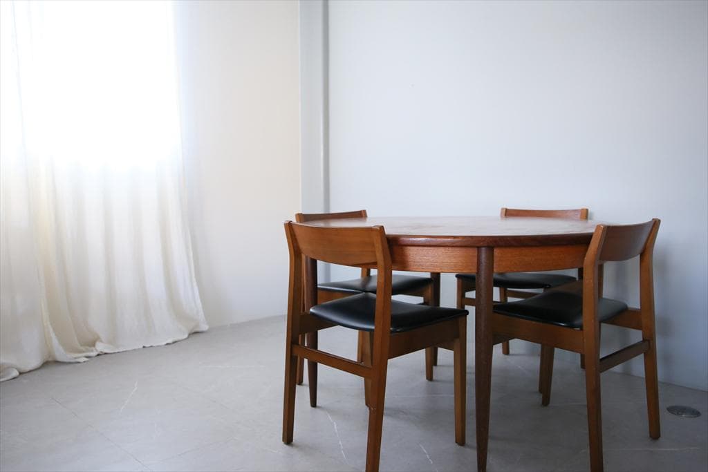 英国ヴィンテージチーク古木ダイニングチェア/椅子イス/モダン(92-259-2)