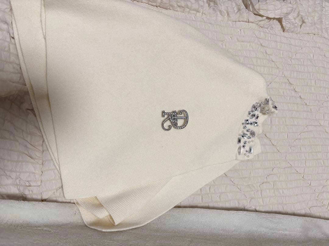 ダーリッチ Darich ビジューケープニットミニワンピ