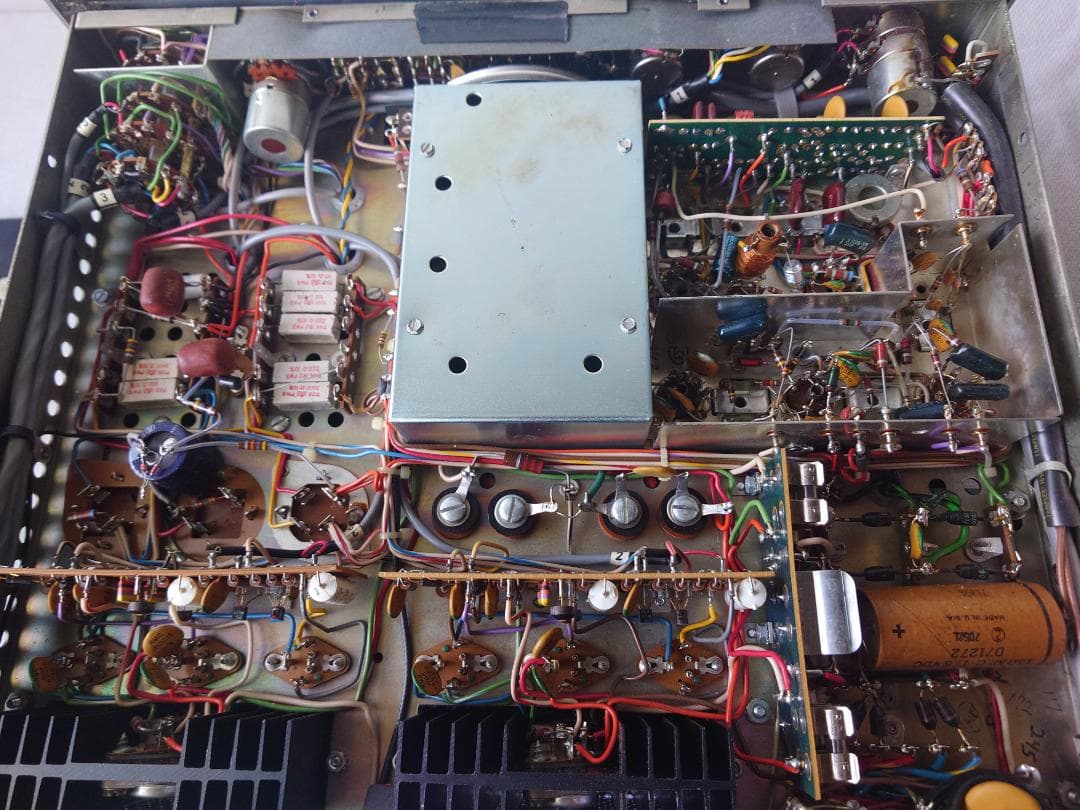 ★McINTOSH・マッキントッシュ★MAC1700★レシーバー・アンプ