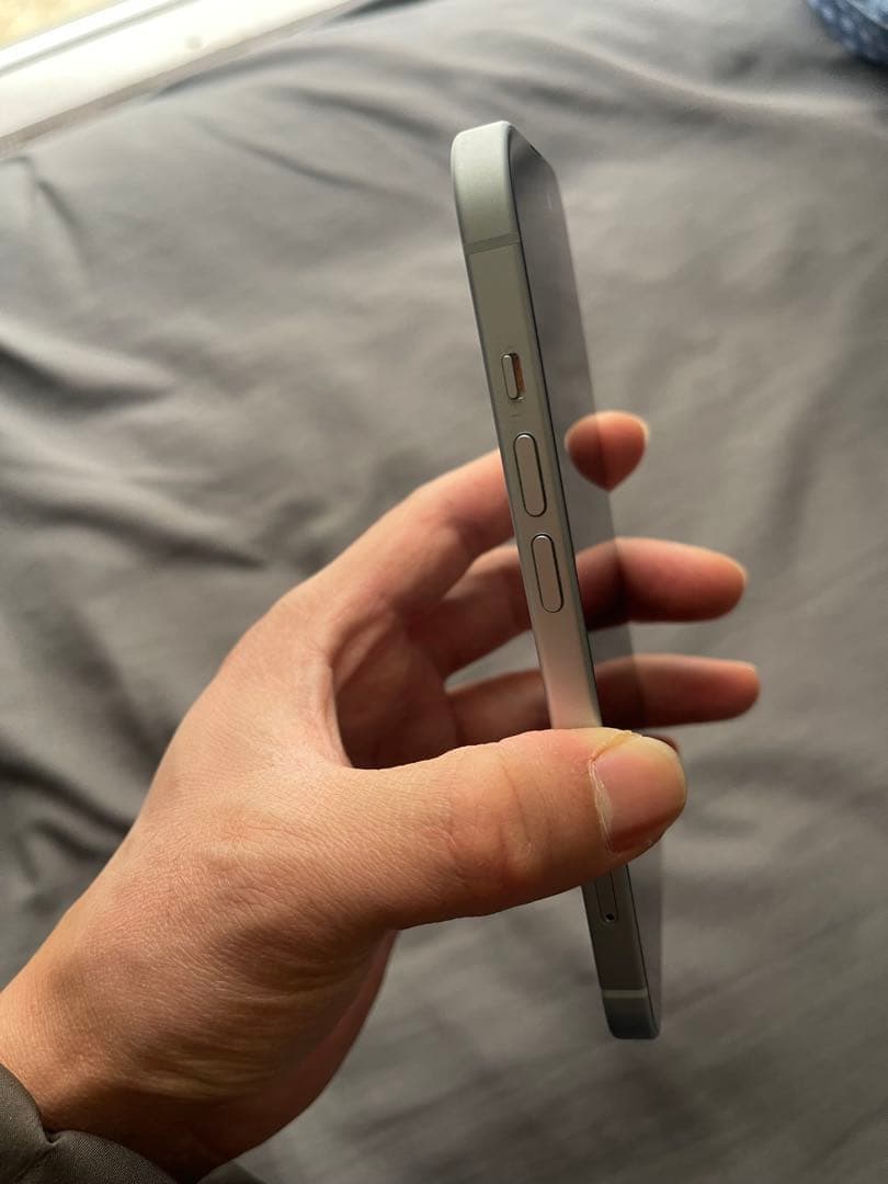 Apple iPhone 15 ホワイト 128GB 本体