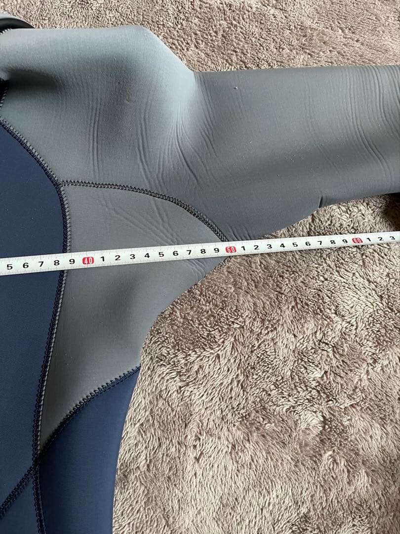 最高峰　RASH WETSUITS ロンスプ　M程度