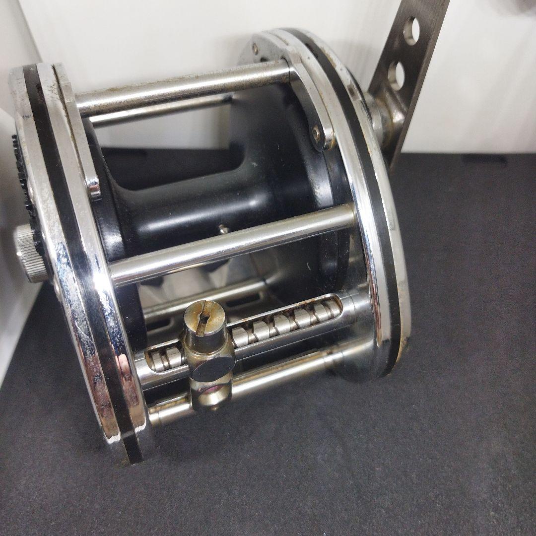 希少レア、Dynamic ST-100 フィッシングリール