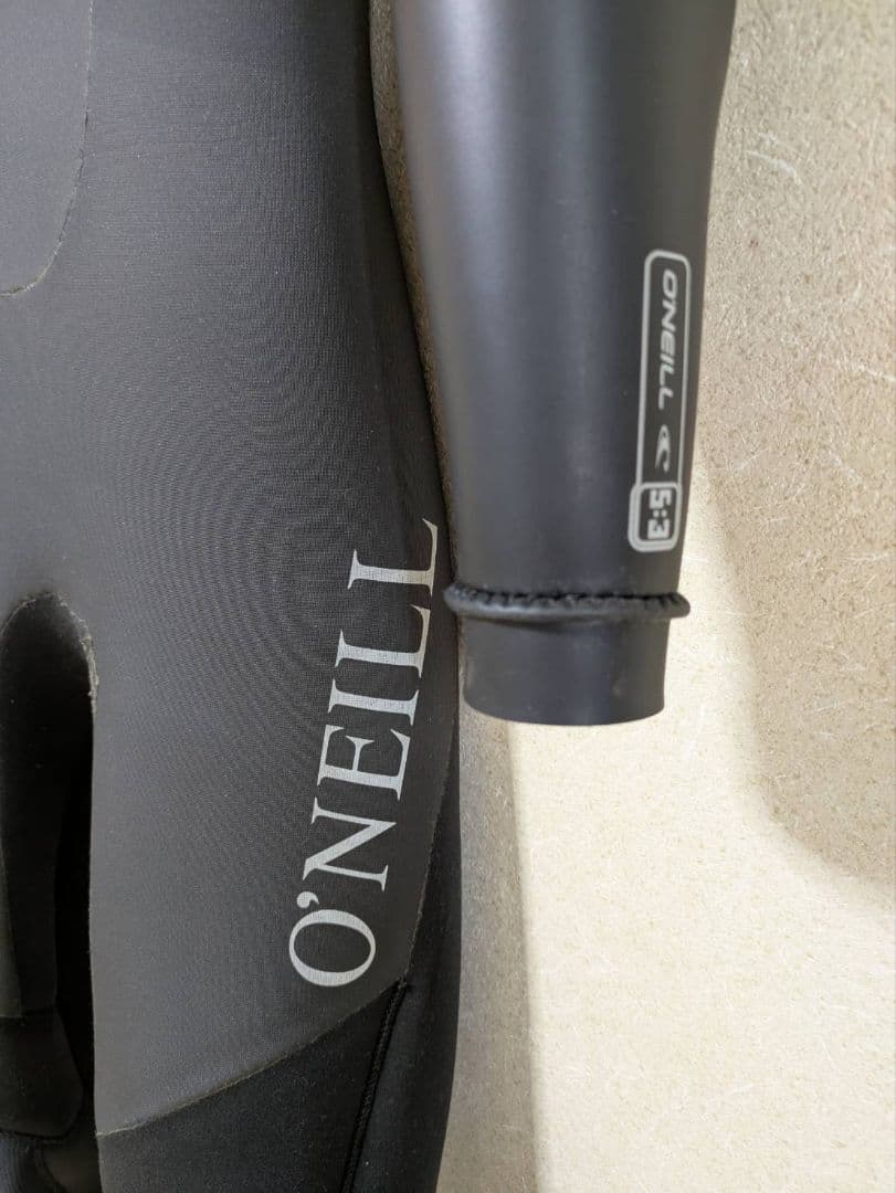 O'NEILL SUPERFREAK ドライスーツ ブラック