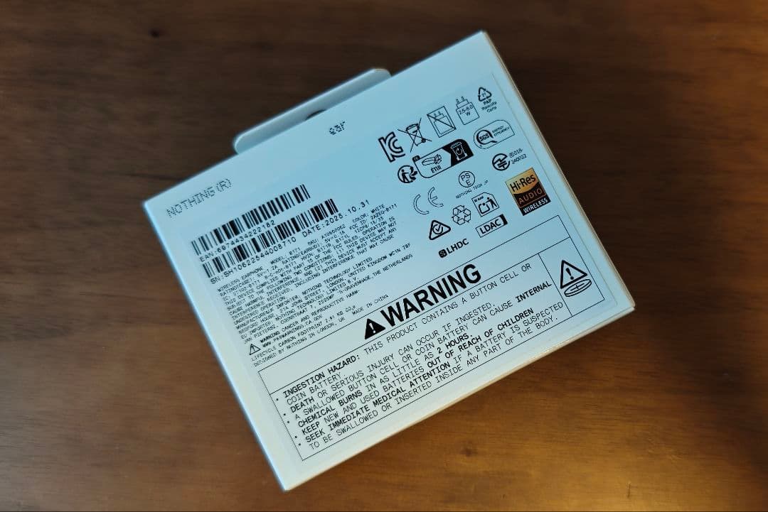 Nothing Ear (2024) + 福袋バックパックとトートバッグ