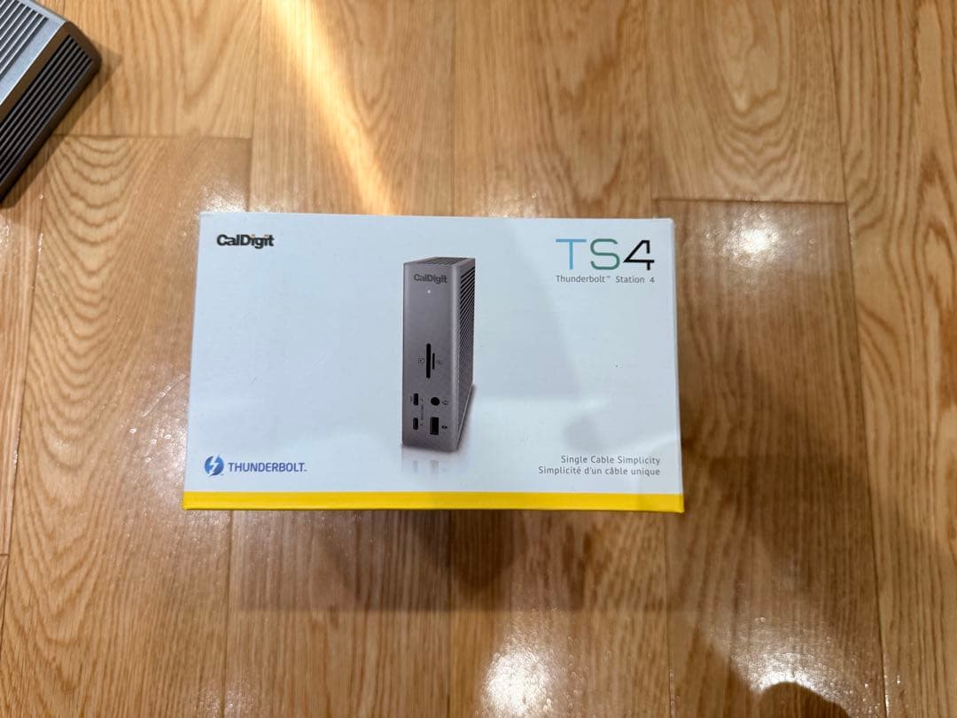 CalDigit TS4 Thunderbolt 4 ドック