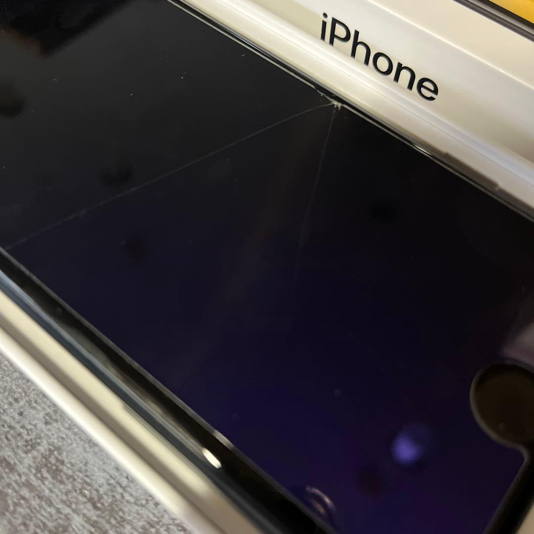 iPhone SE (第3世代) midnightジャンク品