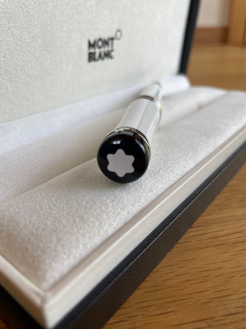 モンブラン　Montblanc　ボールペン　未使用