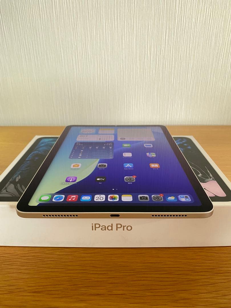 iPad Air 第5世代　未使用に近い　バッテリー状態非常に良い