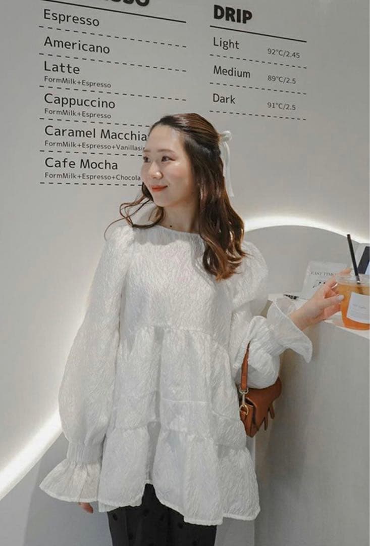 新品未使用フィットモアfitmoreタックスリーブジャガードトップス