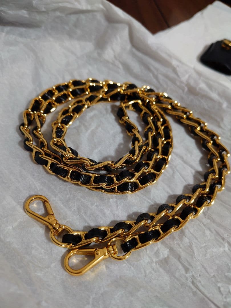 PRADA サフィアーノ レザー ミニバッグ チェーンショルダーバッグ