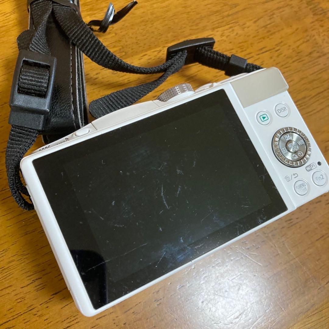 Panasonic LUMIX GF6 DMC-GF6 ホワイト