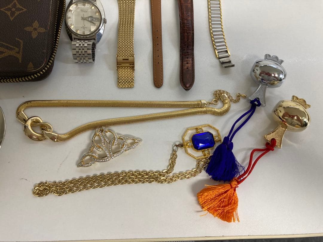 遺品整理 生前整理 アクセサリー 時計 財布などまとめ売り　I-5812