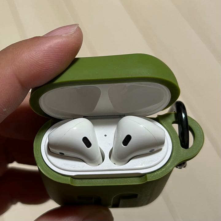 Apple AirPods 第2世代　本体　エアポッツ　正規品