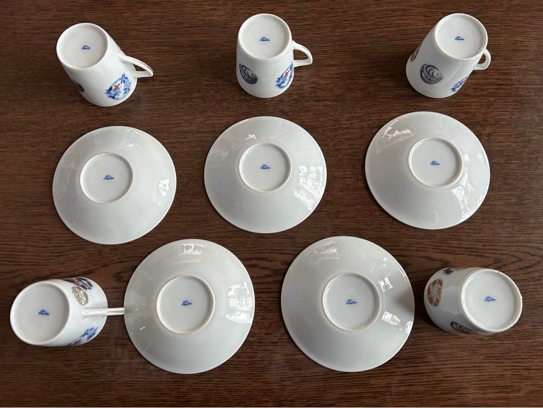 お値下げしました　ビンテージ、オールド深川製磁、金彩染錦花丸紋　コーヒーカップ