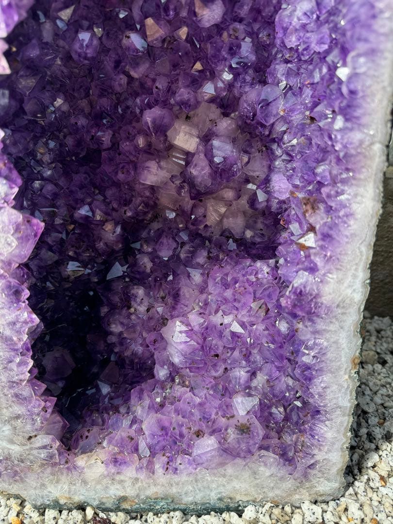 【希少】アメジストドーム　（高さ51㌢幅20㌢約25キロ）