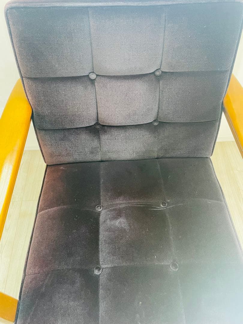 カリモク　モケットブラック　限定　Kチェア