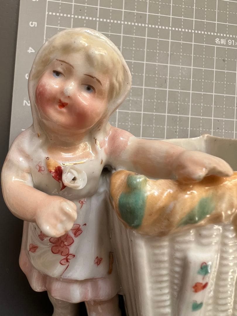 【アンティーク】Conta & Boehme 女の子とうさぎ マッチホルダー