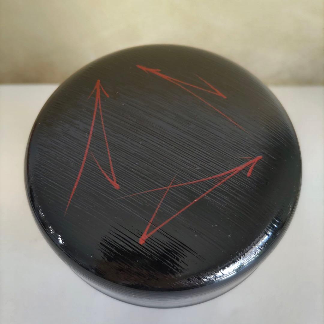 【未使用】おひつ　一人用　黒　刷毛目　松葉模様　漆器