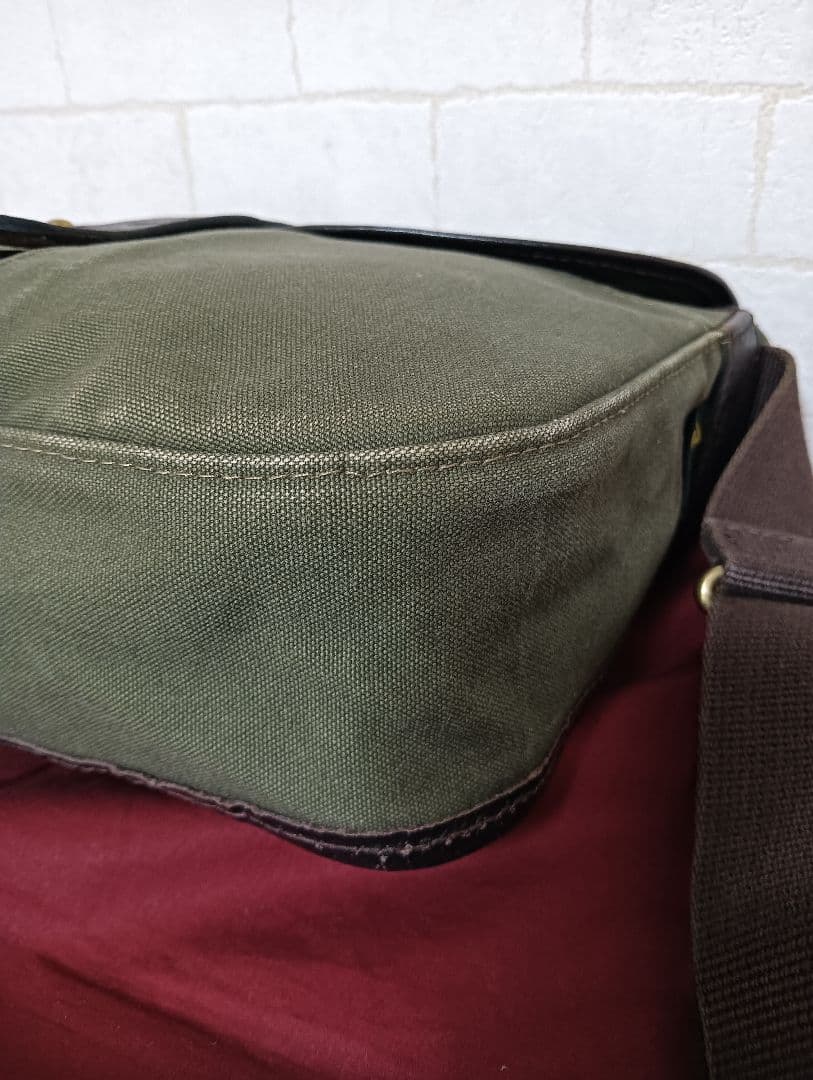 美品!レアカラー！BradyブレディーSTOUR ショルダーバッグ英国製バッグ