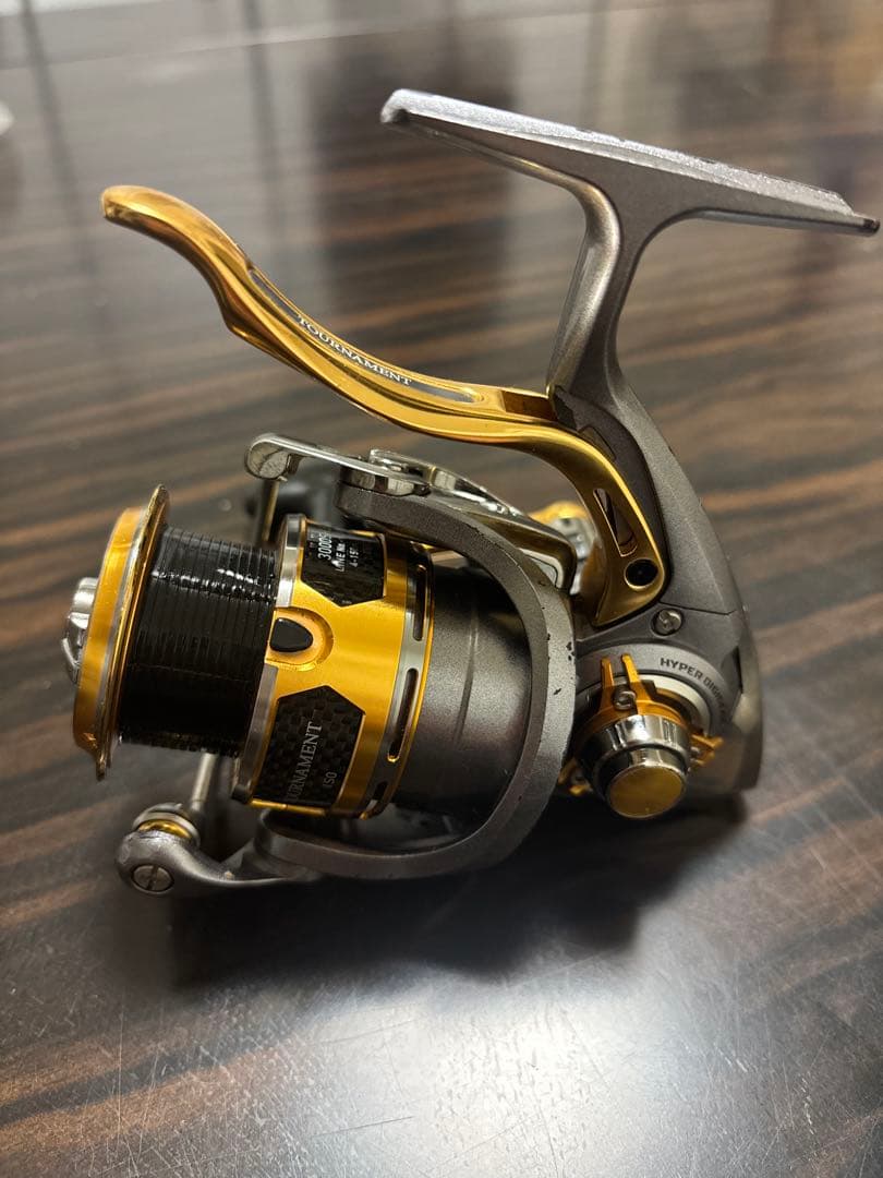 今週末で出品終了しますダイワトーナメントリールカエスプールセット