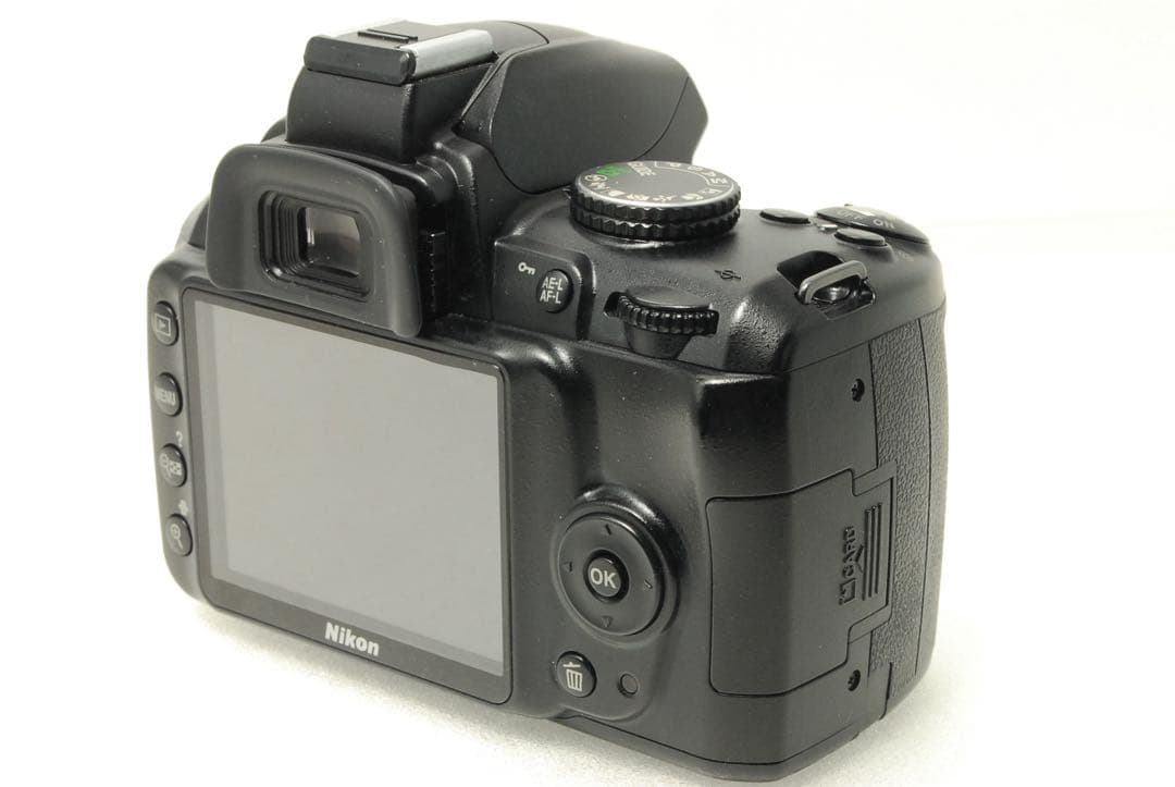 KEINZ様_Nikon D3000 ❤️レンズキット ニコン 一眼レフ カメラ