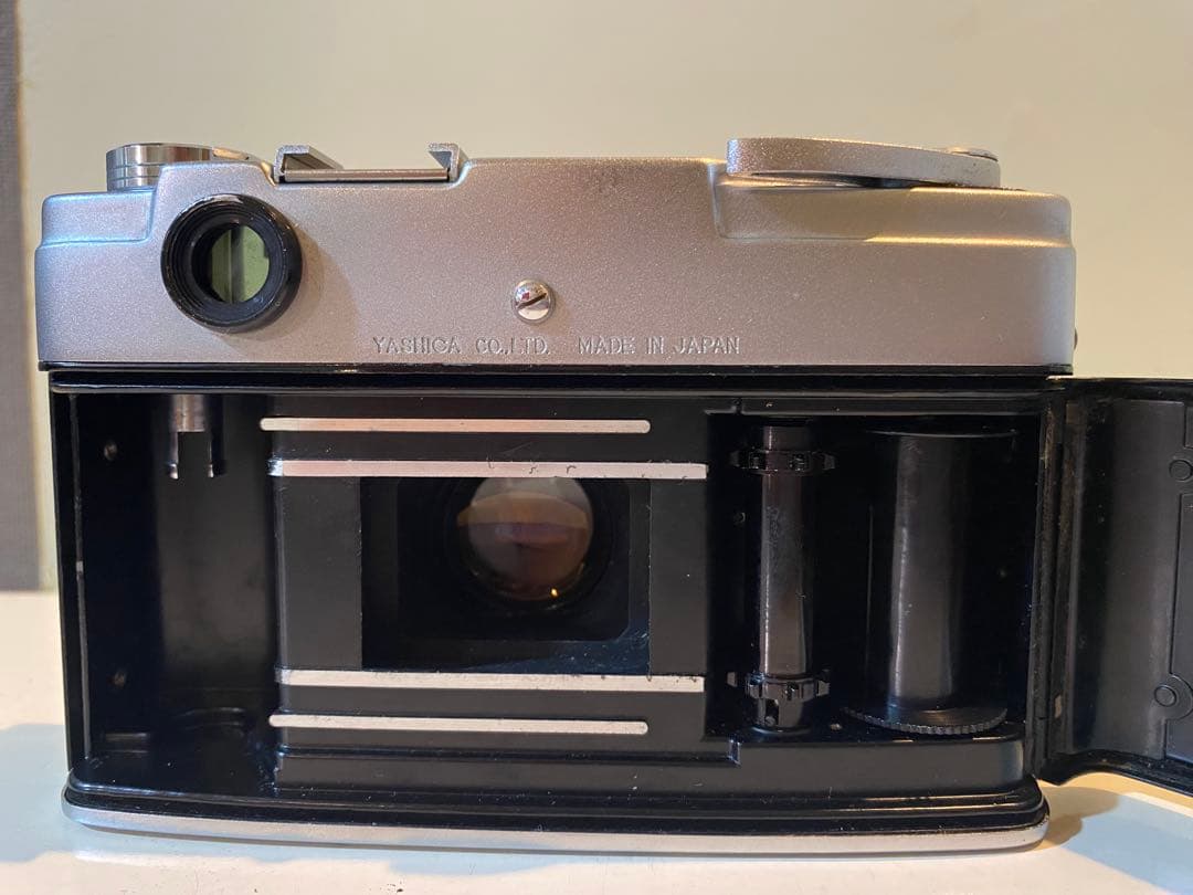 Yashica Lynx 1000 フィルムカメラ