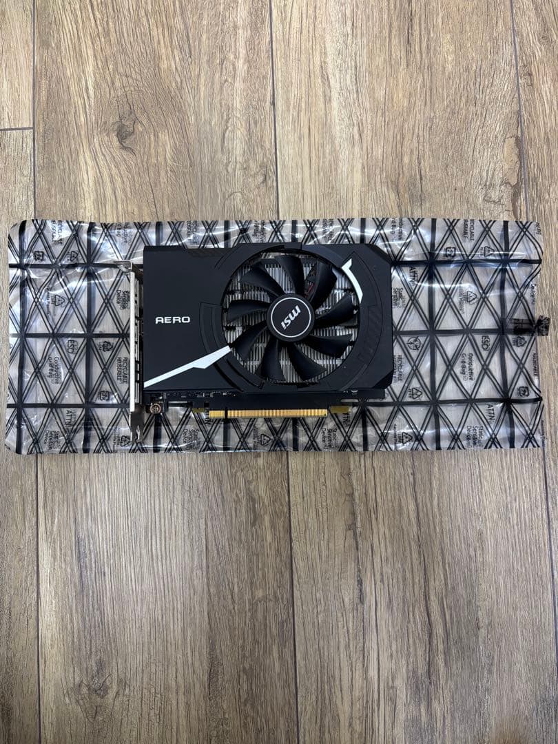 グラフィックボード・グラボ・ビデオカード MSI GeForce GTX 1650 D6 AERO ITX OCV1