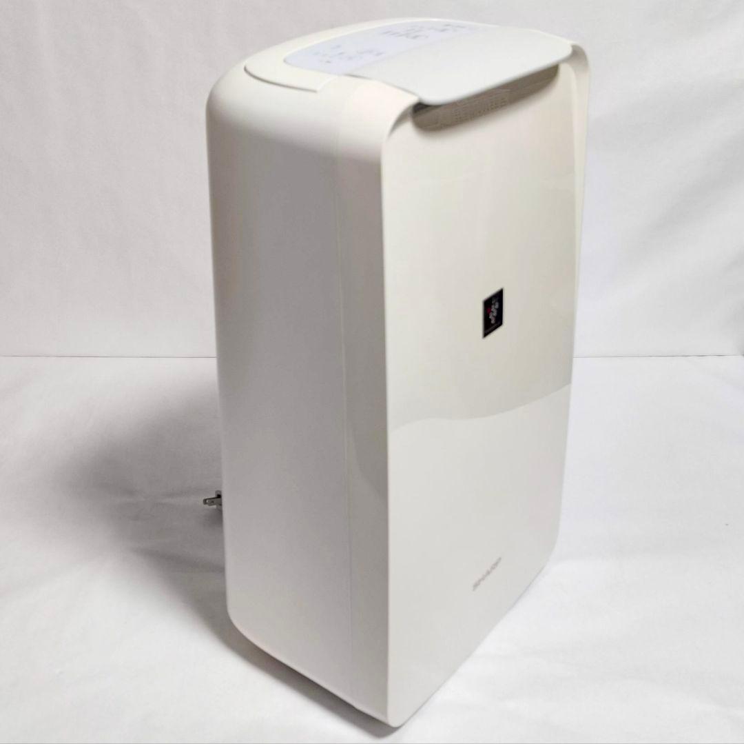 33【送料無料】動作品★SHARPシャープ★除湿機★CV-L71-W
