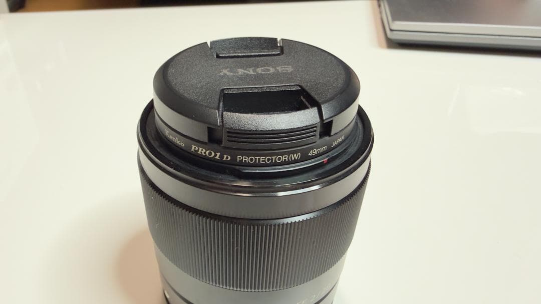 SONY FE 28mm F2 SEL28F20 + 保護フィルタ付き