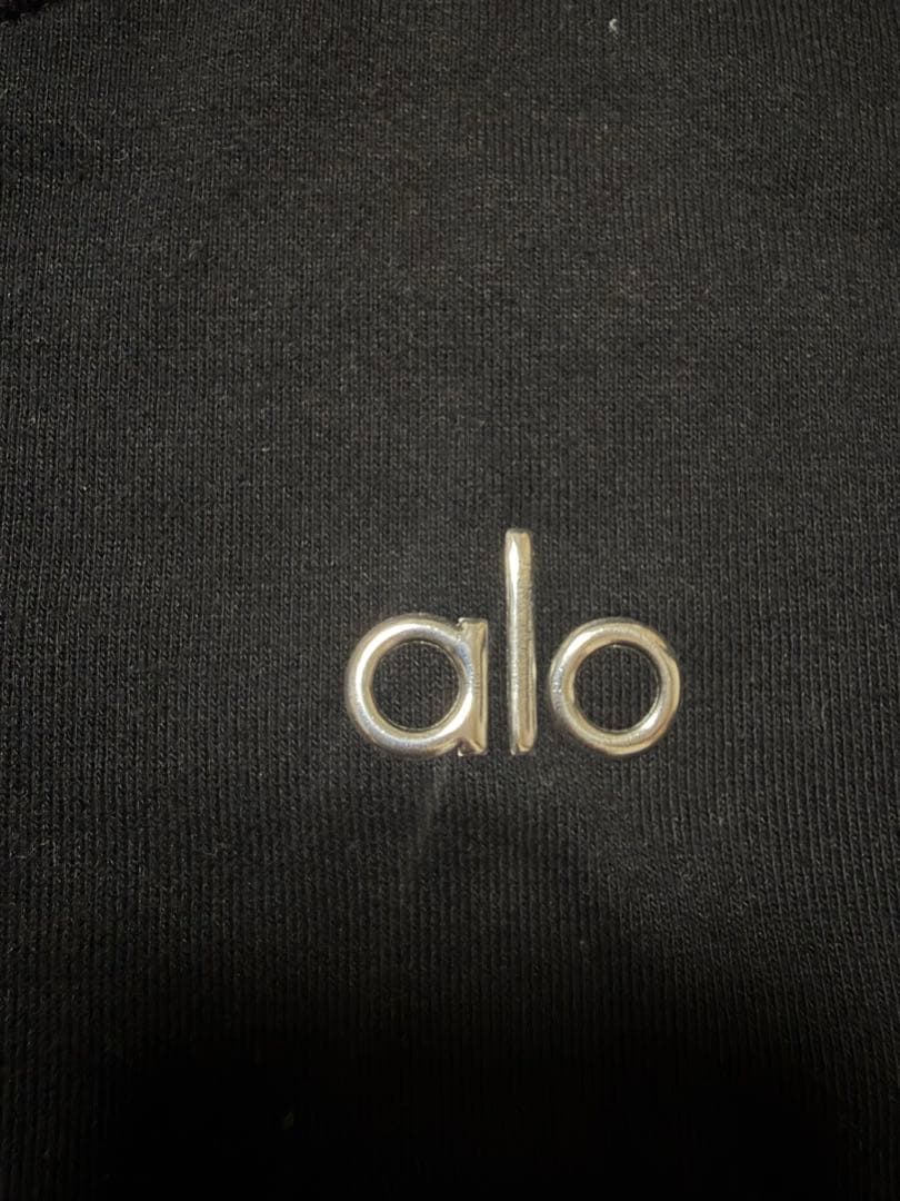 アローヨガ alo yoga スウェット　トレーナー　ブラック　黒