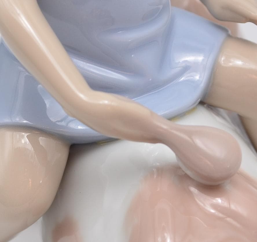 マスティフと遊ぶ　＃6229　★リヤドロ　スペイン　ポーセリン　絶版 ご成約済み