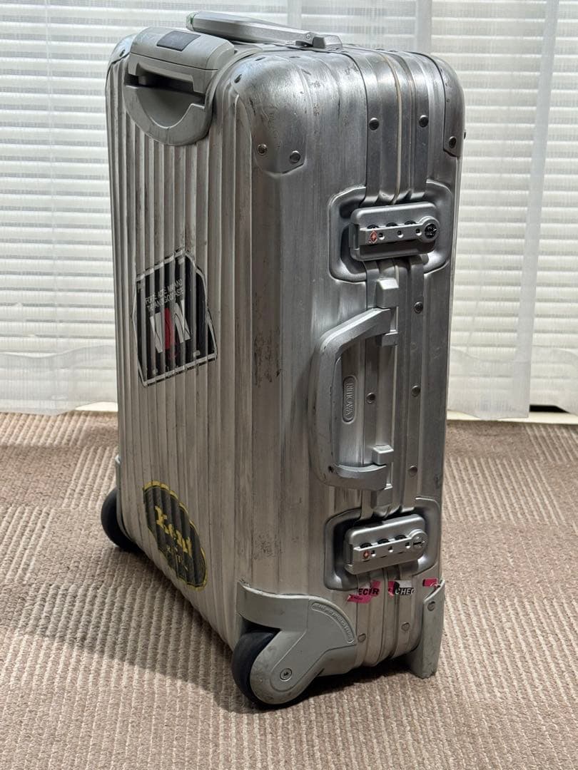 廃盤品 RIMOWA リモワトパーズ2輪 33L