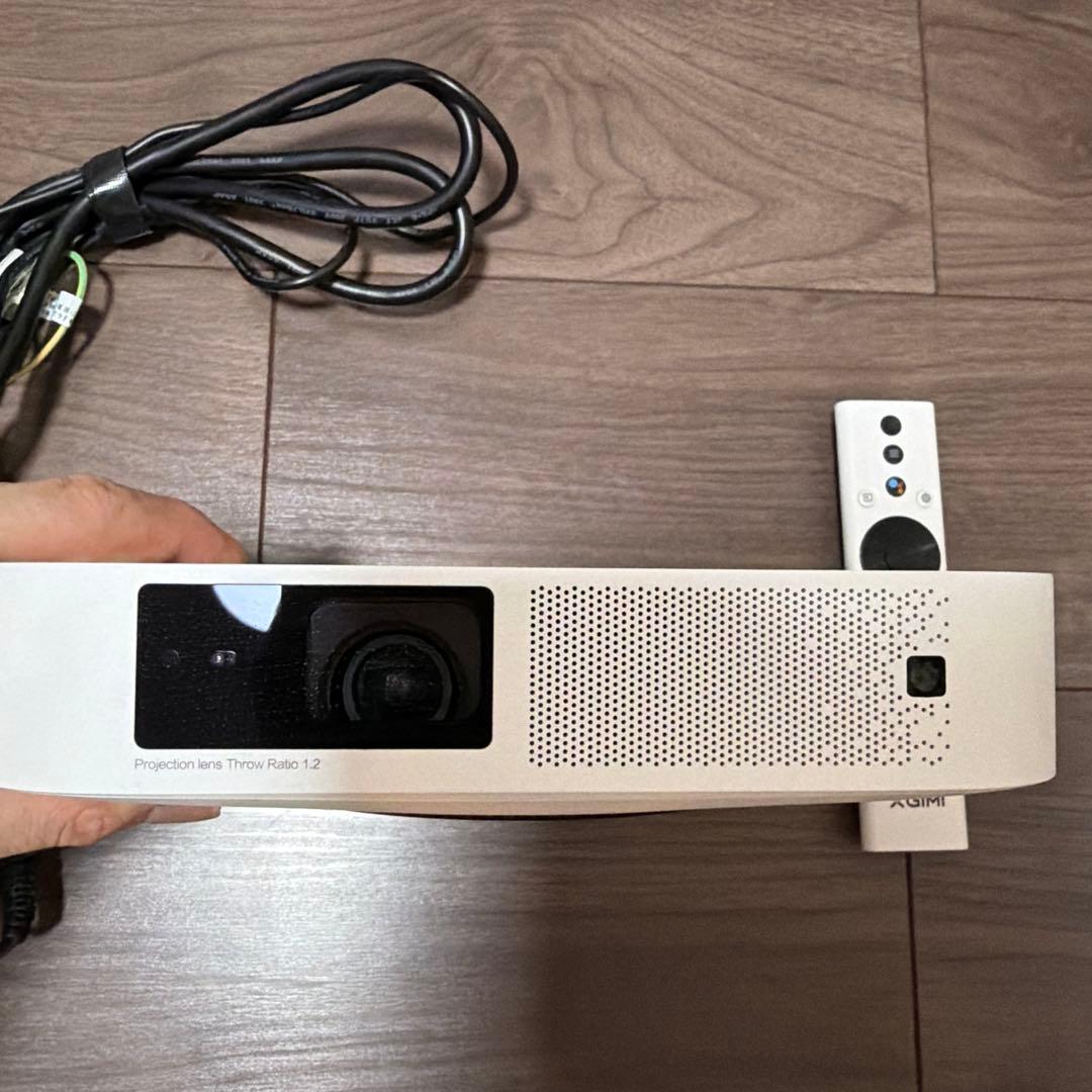 XGIMI Elfinプロジェクター