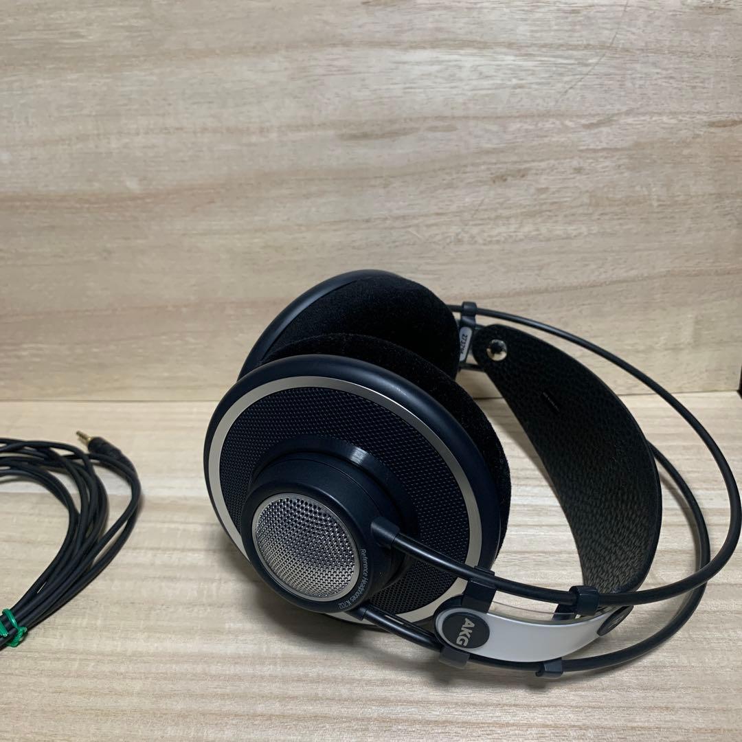 ヘッドホン　AKG(アーカーゲー) 　K702