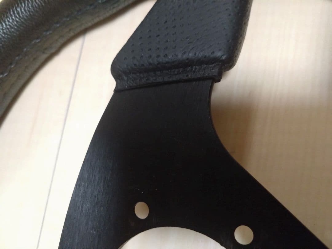 OMP ステアリングホイール 黒 33