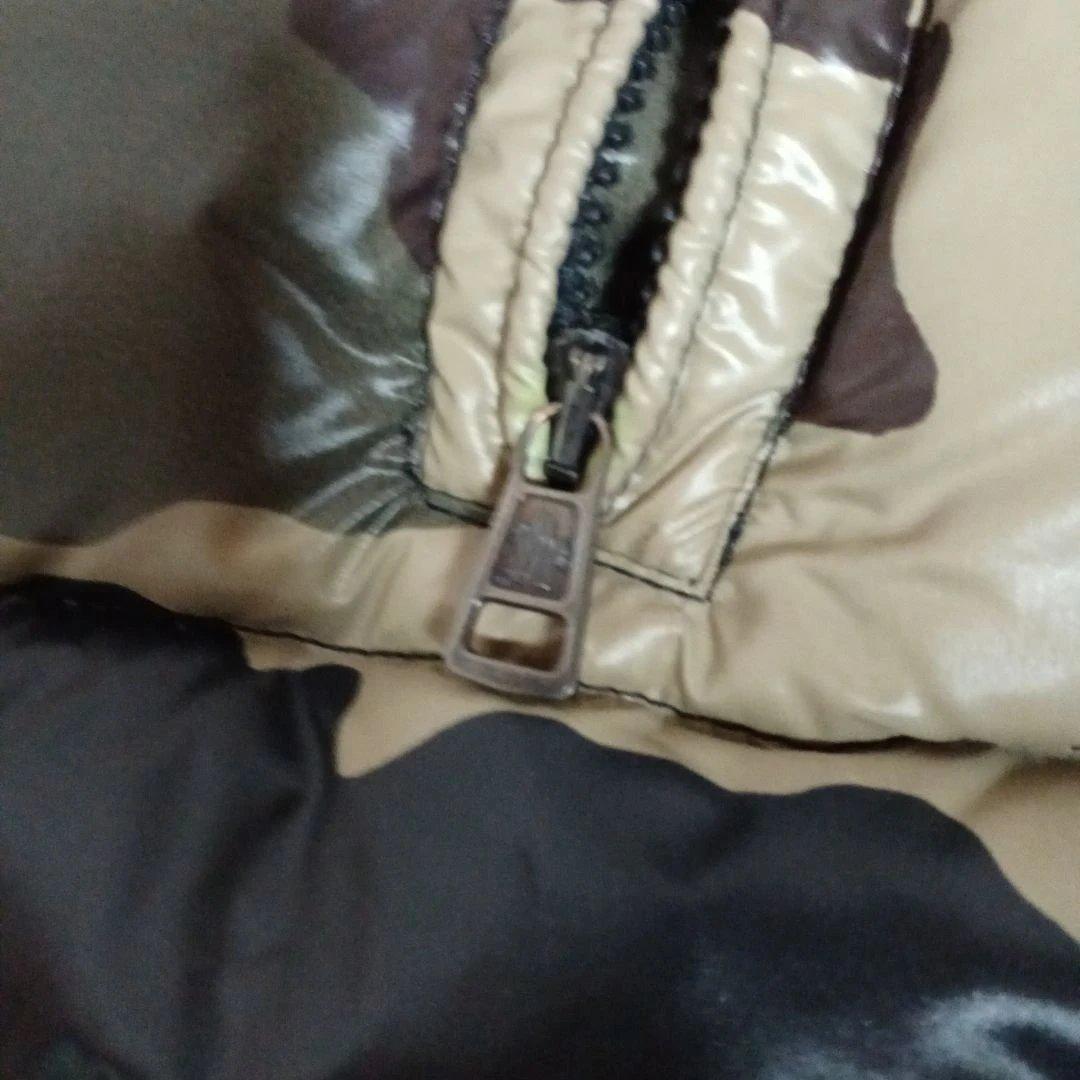 MONCLER 迷彩 ダウンベストサイズ3 (国内正規品)