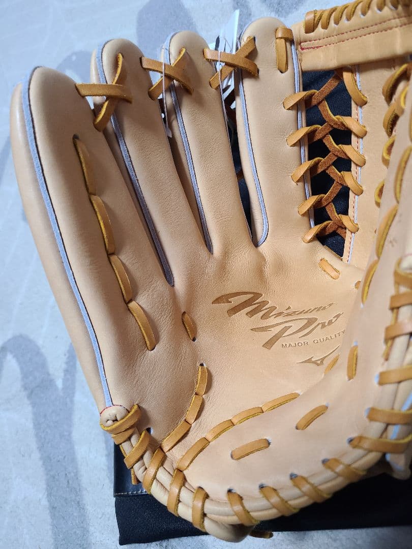 ミズノ　硬式用 グラブ 外野手用 野球グローブ 1AJGH30007 左投用