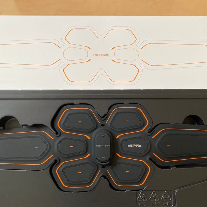《美品》 EMS シックスパッド アブズベルト S/M/L SIXPAD