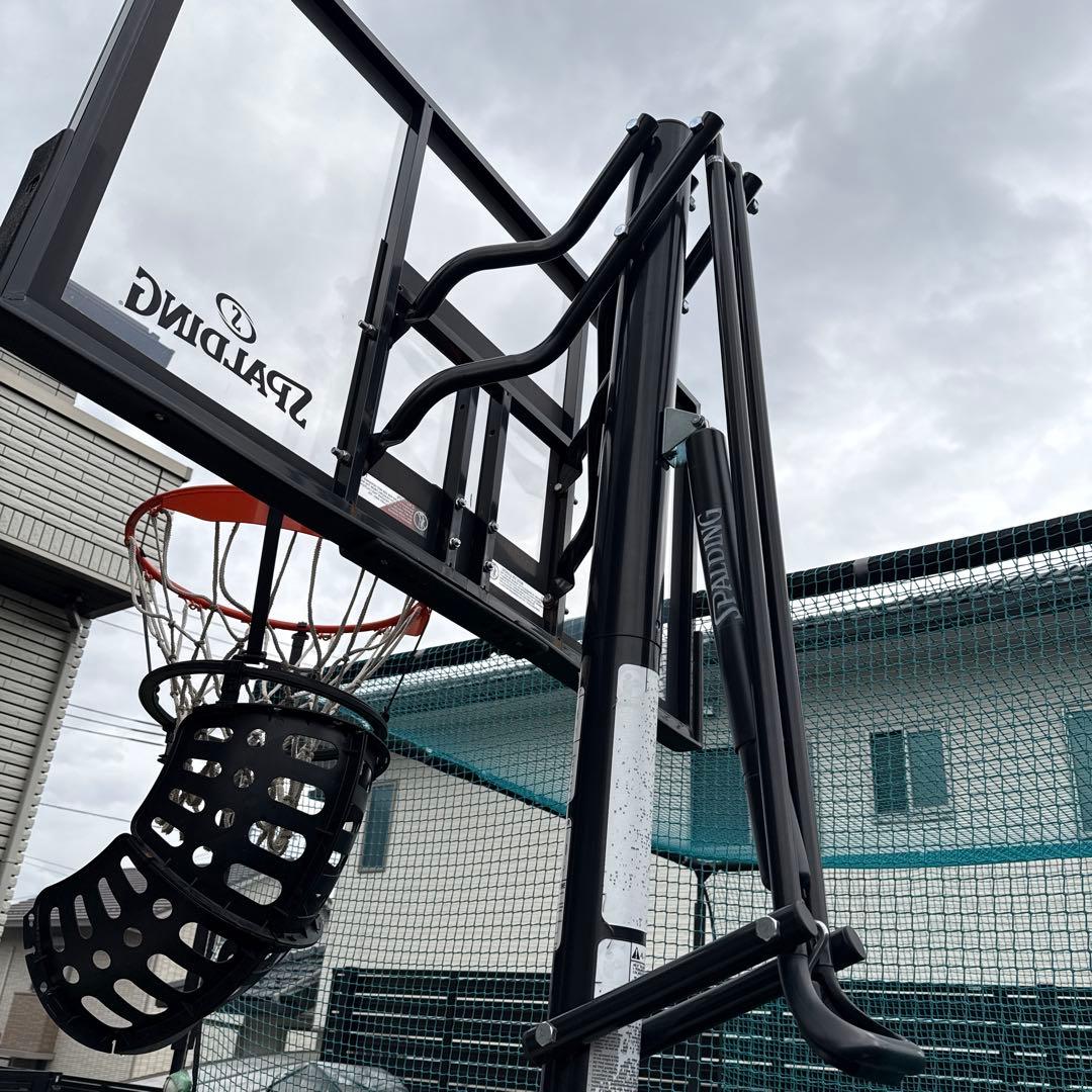【引き取り限定】バスケットゴール　スポルディング