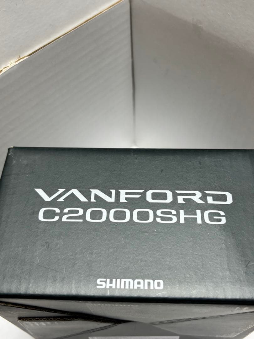 20ヴァンフォード C2000SHG シマノ リール スピニングリール